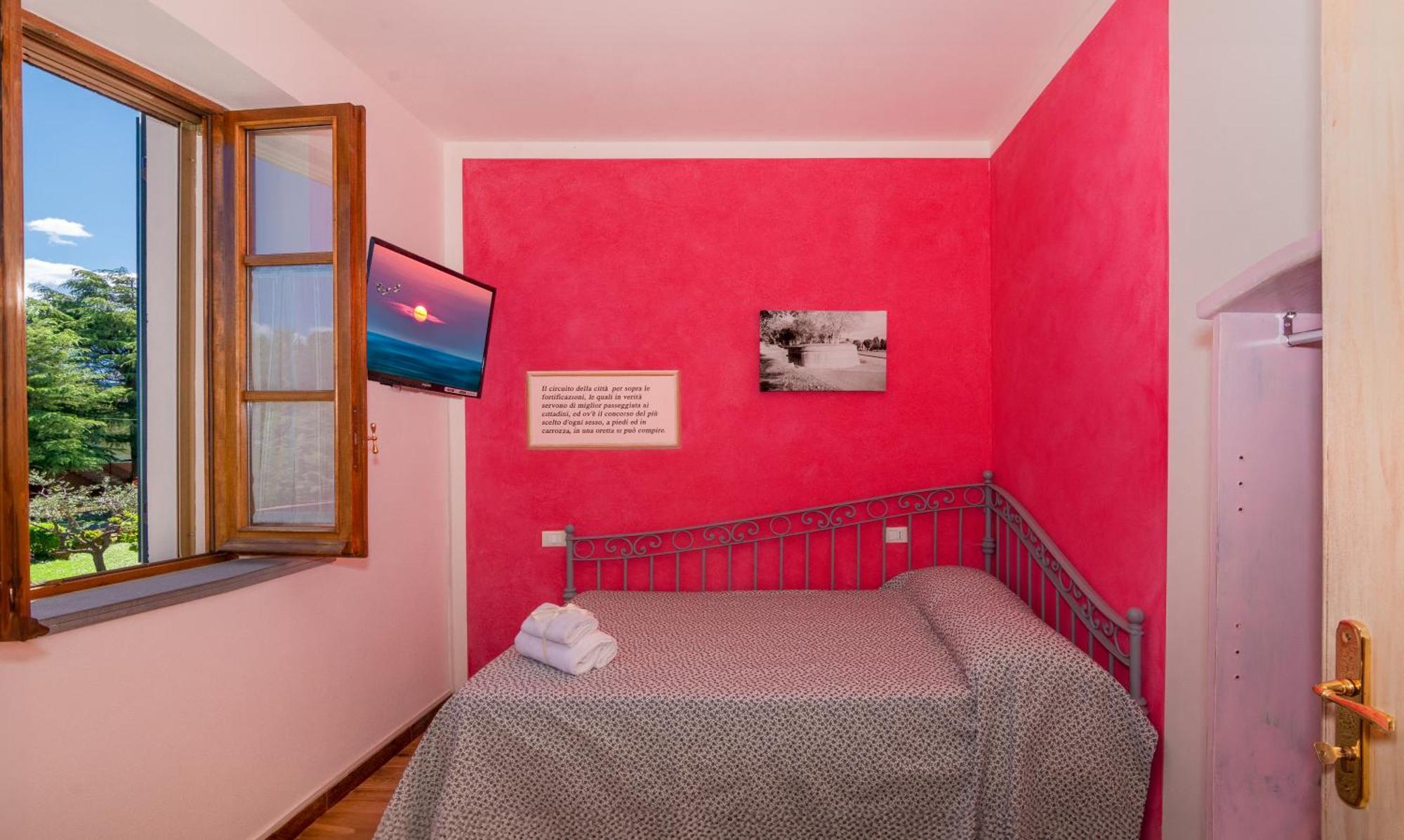 Il Giardino Dei Poeti Bed & Breakfast 2*