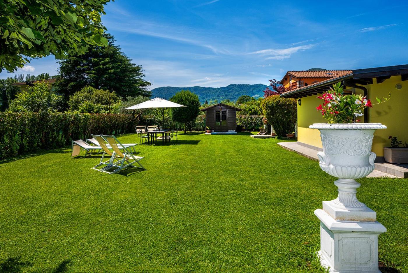 Il Giardino Dei Poeti 2*
